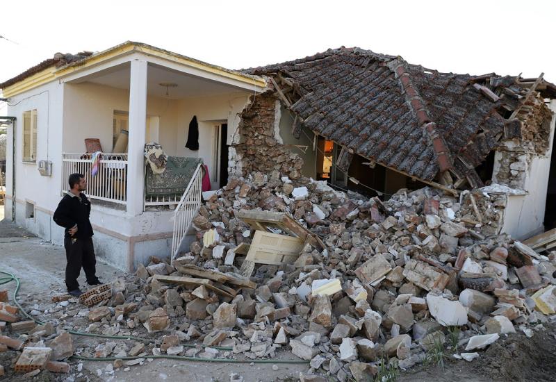 Pogledajte snimke zastrašujućeg potresa u Grčkoj